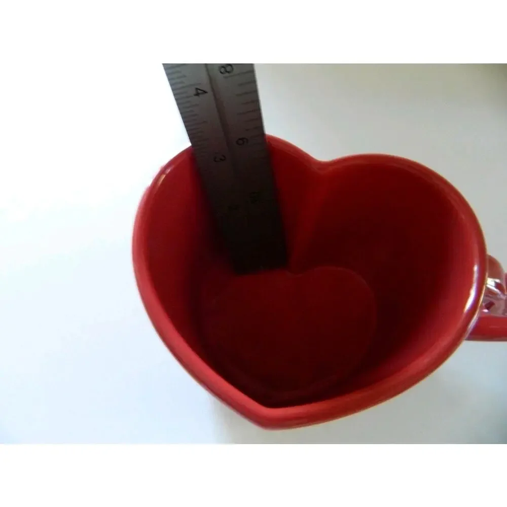 TARGET HEART SHAPED COFFEE MUG TEA CUP LOVE VALENTINE'S DAY STONEWARE 15 OZ s3